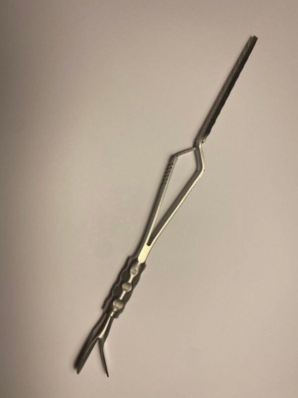 Yen Cuticle Pusher and C-Curve Pinching Tool